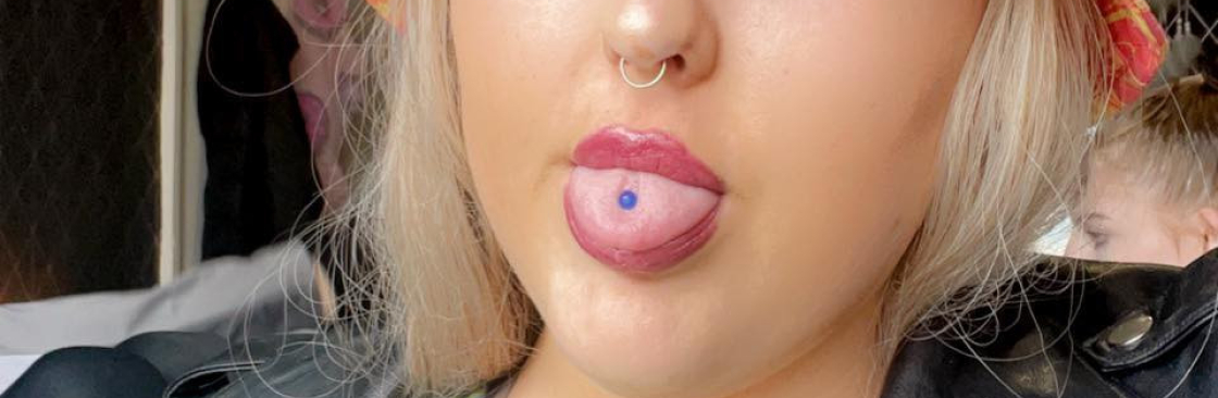 Skye Carly Louise Thomas Cover Image