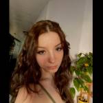 Julia Brummitt Profile Picture