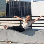 Brynn Cartelli Profile Picture