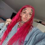 Stephanie Brown Profile Picture