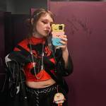 Viv Rose Profile Picture