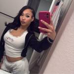 Sina Sina Profile Picture